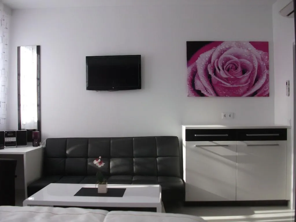 Vienna Central Rooms